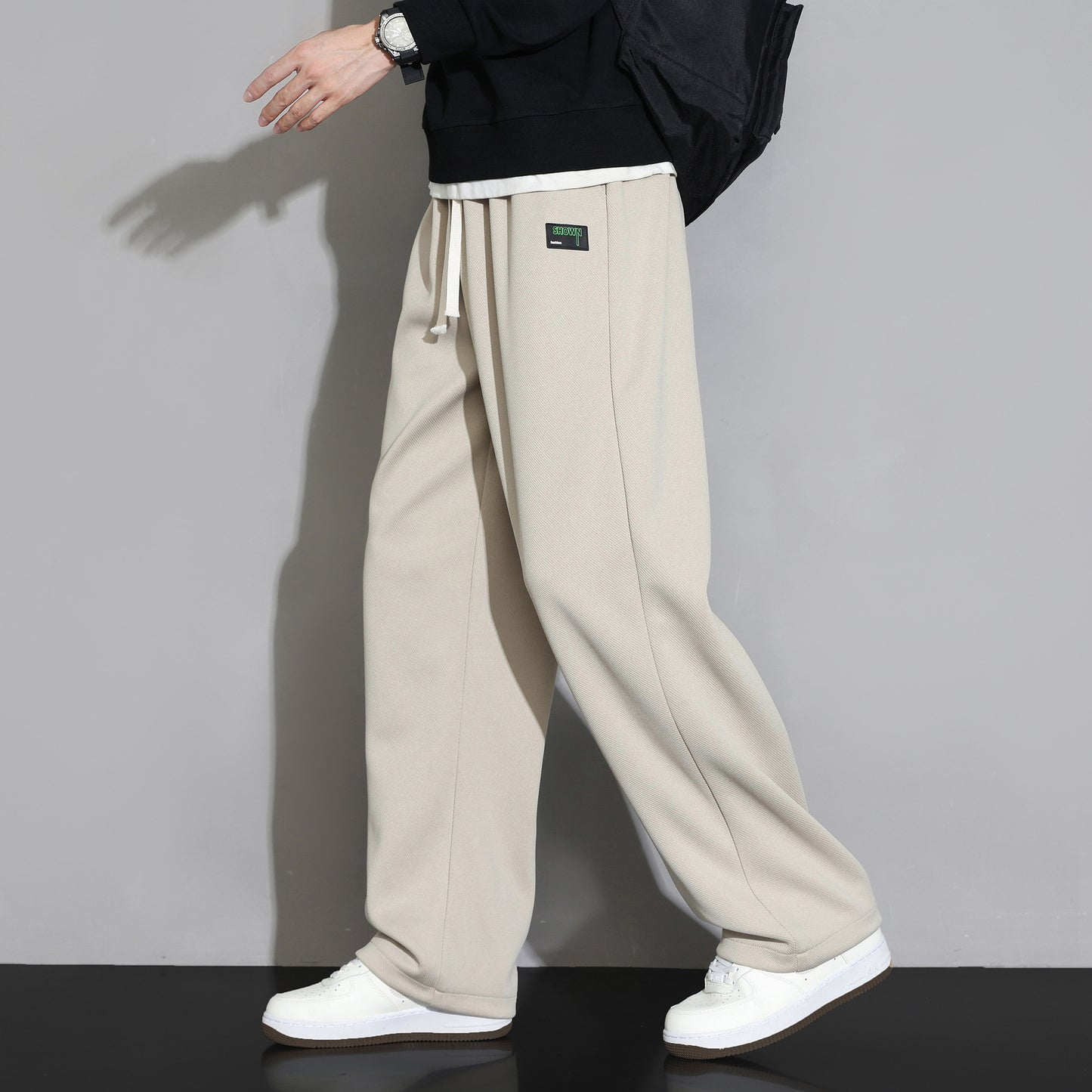 Loose-Fit Wide-Leg Sweatpants